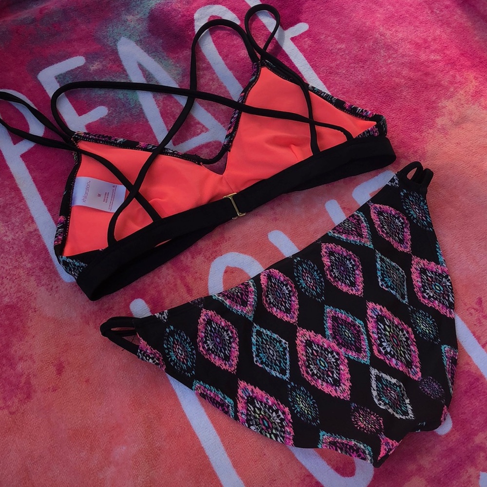 Xhilaration Women’s two piece bikini - Picture 2 of 2